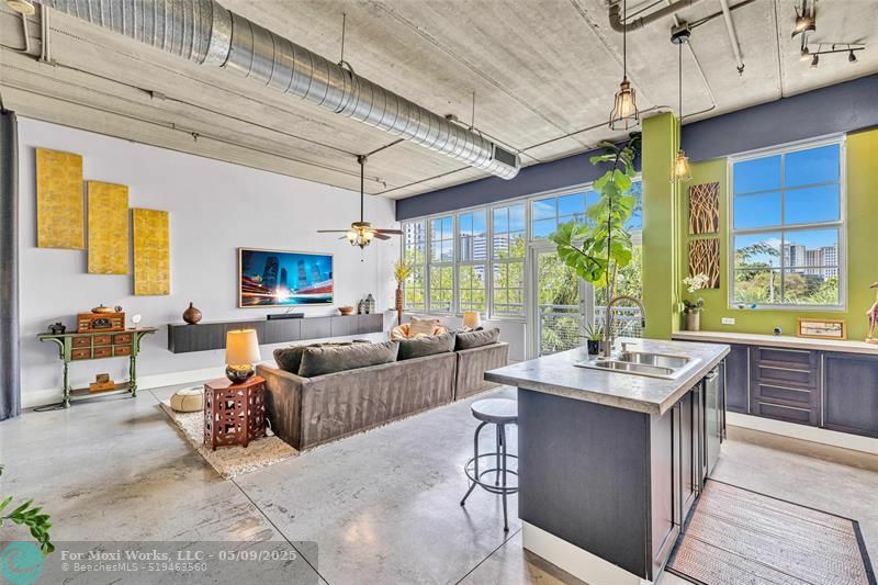 Property Photo: 425 N Andrews Ave 303 FL 33301
