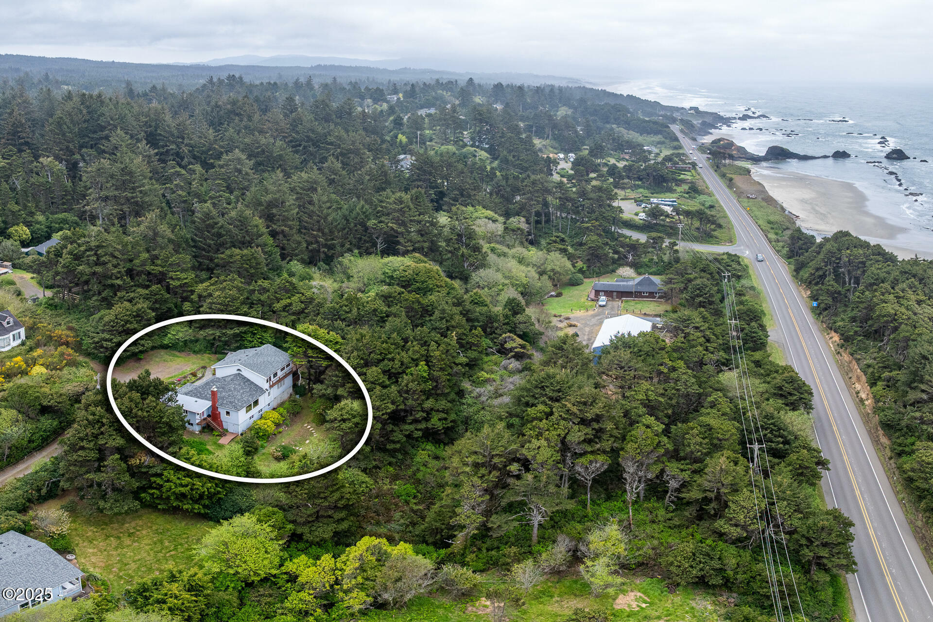 Property Photo: 9904 NW Plover Street OR 97376