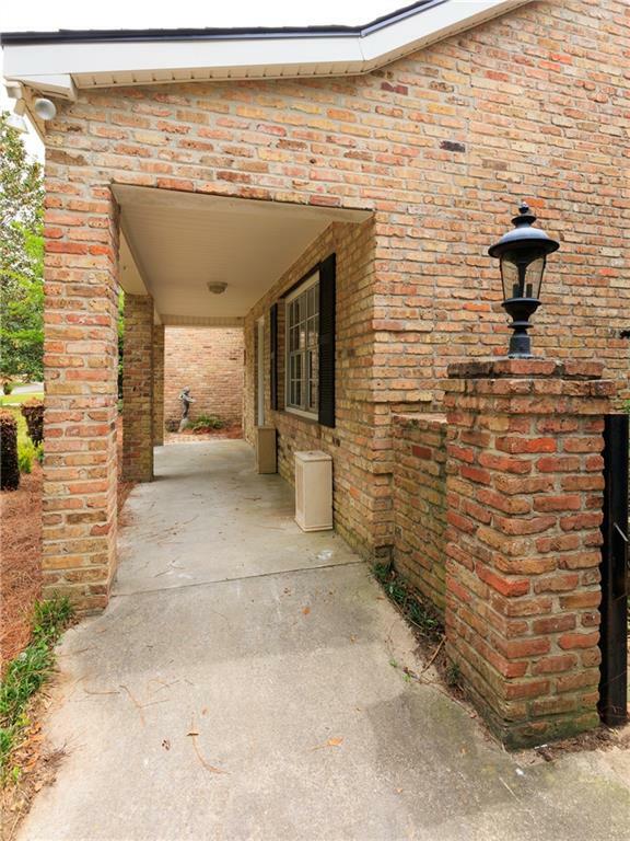 Property Photo: 6421 Angela Court AL 36695