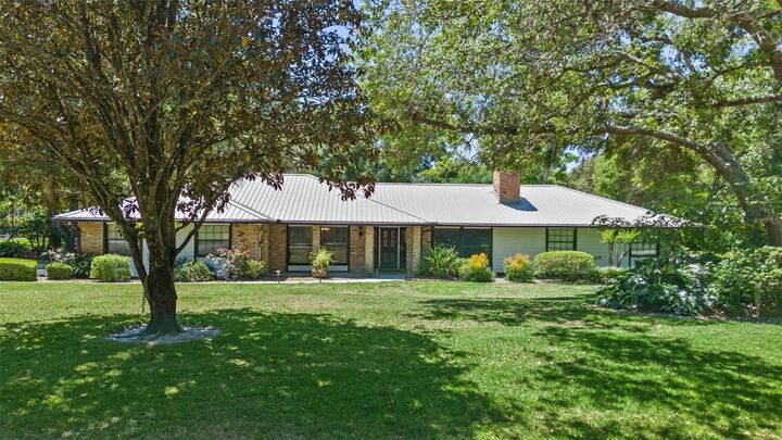 203 E Greentree Lane  Lake Mary FL 32746 photo