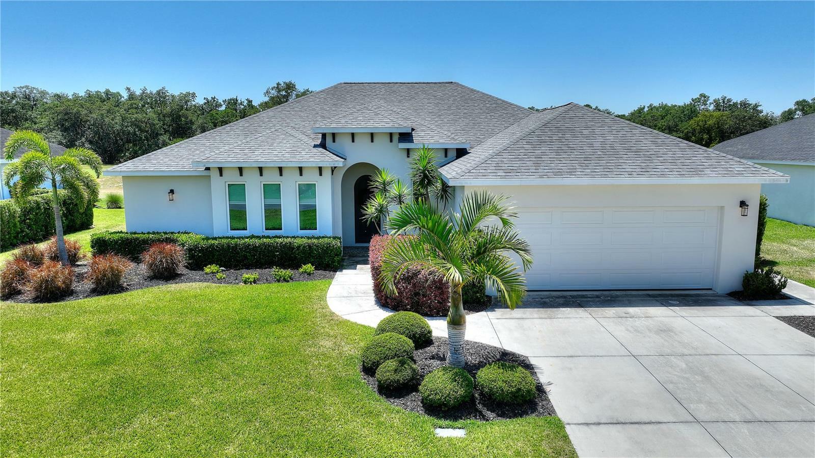 7055 Strafford Oaks Drive  Sebring FL 33875 photo