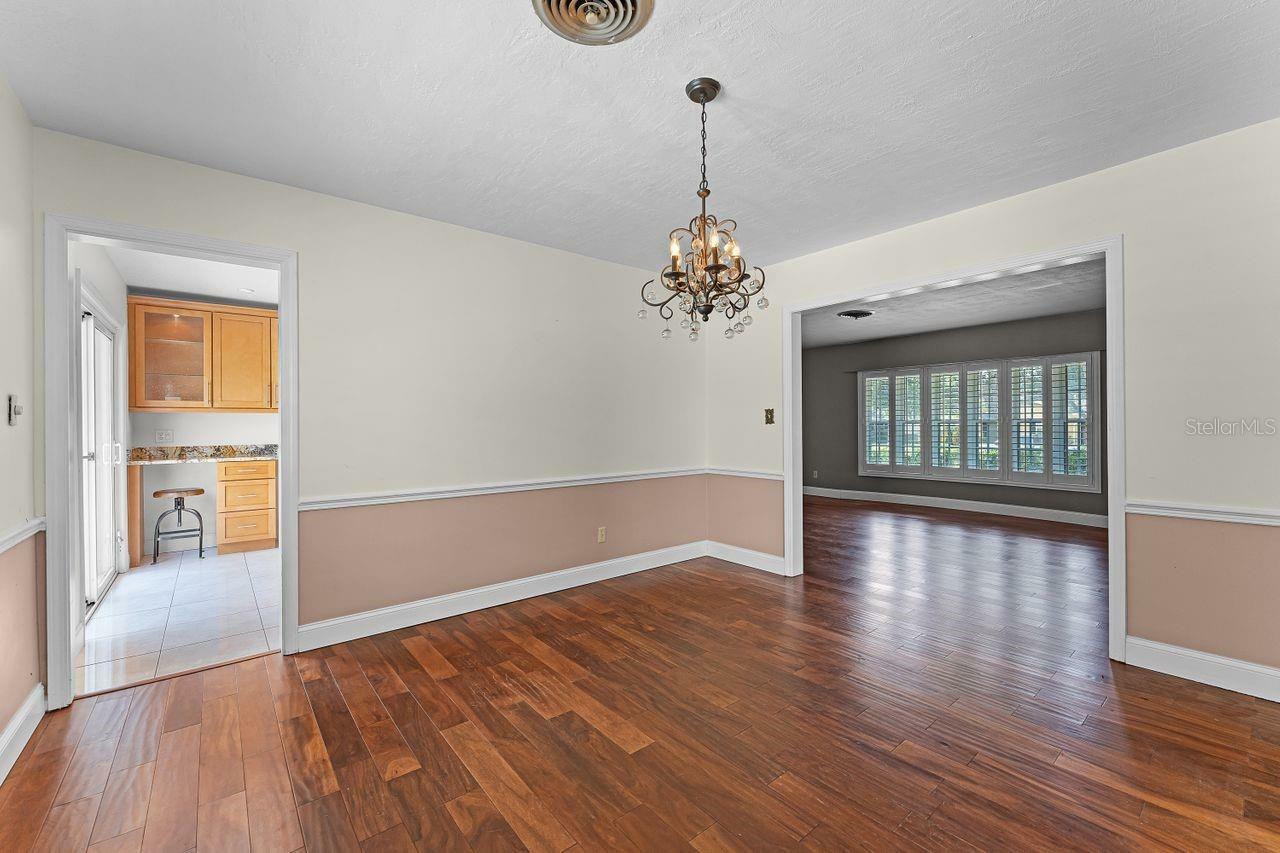 Property Photo:  2311 Huron Trail  FL 32751 