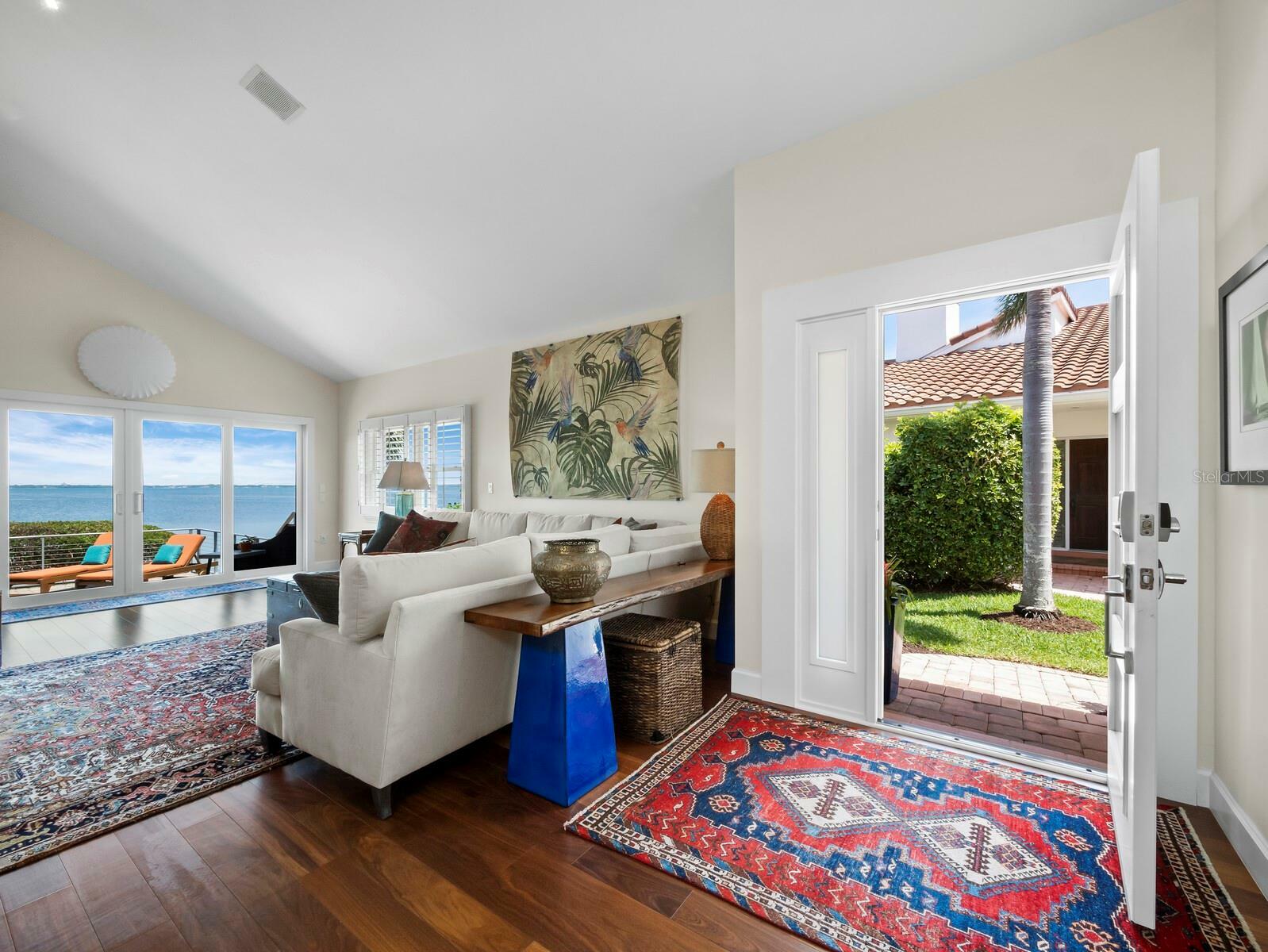 Property Photo: 2282 Harbour Court Drive FL 34228