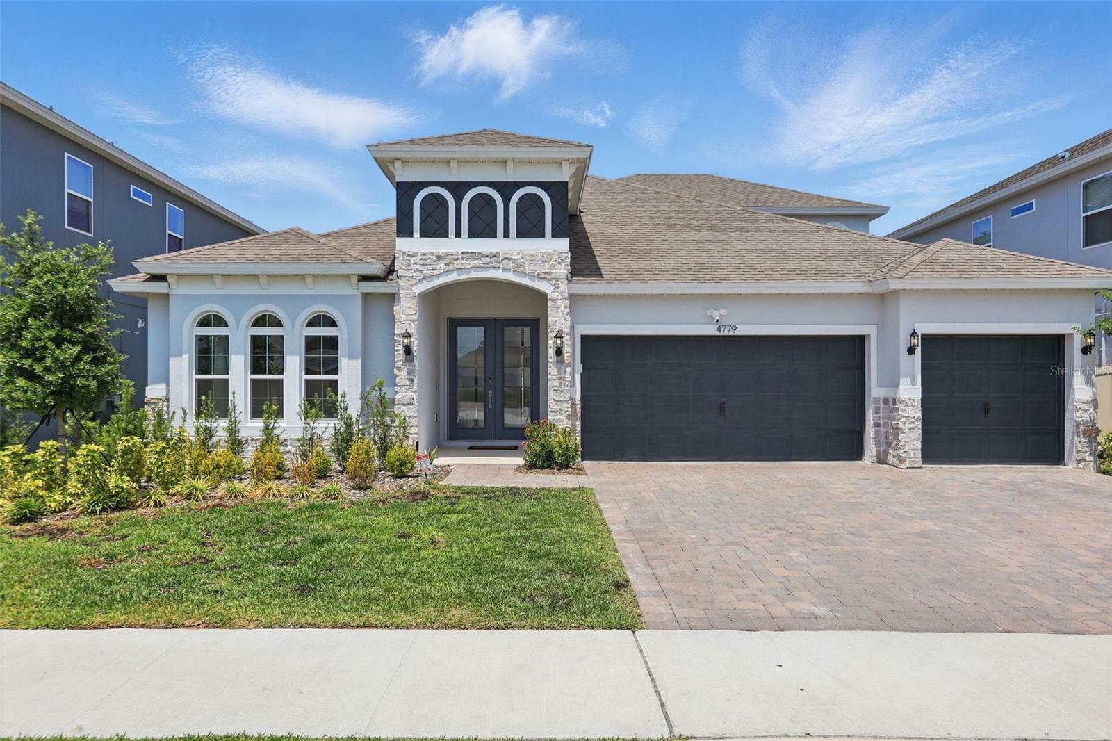 Property Photo: 4779 Cragmere Loop FL 34711