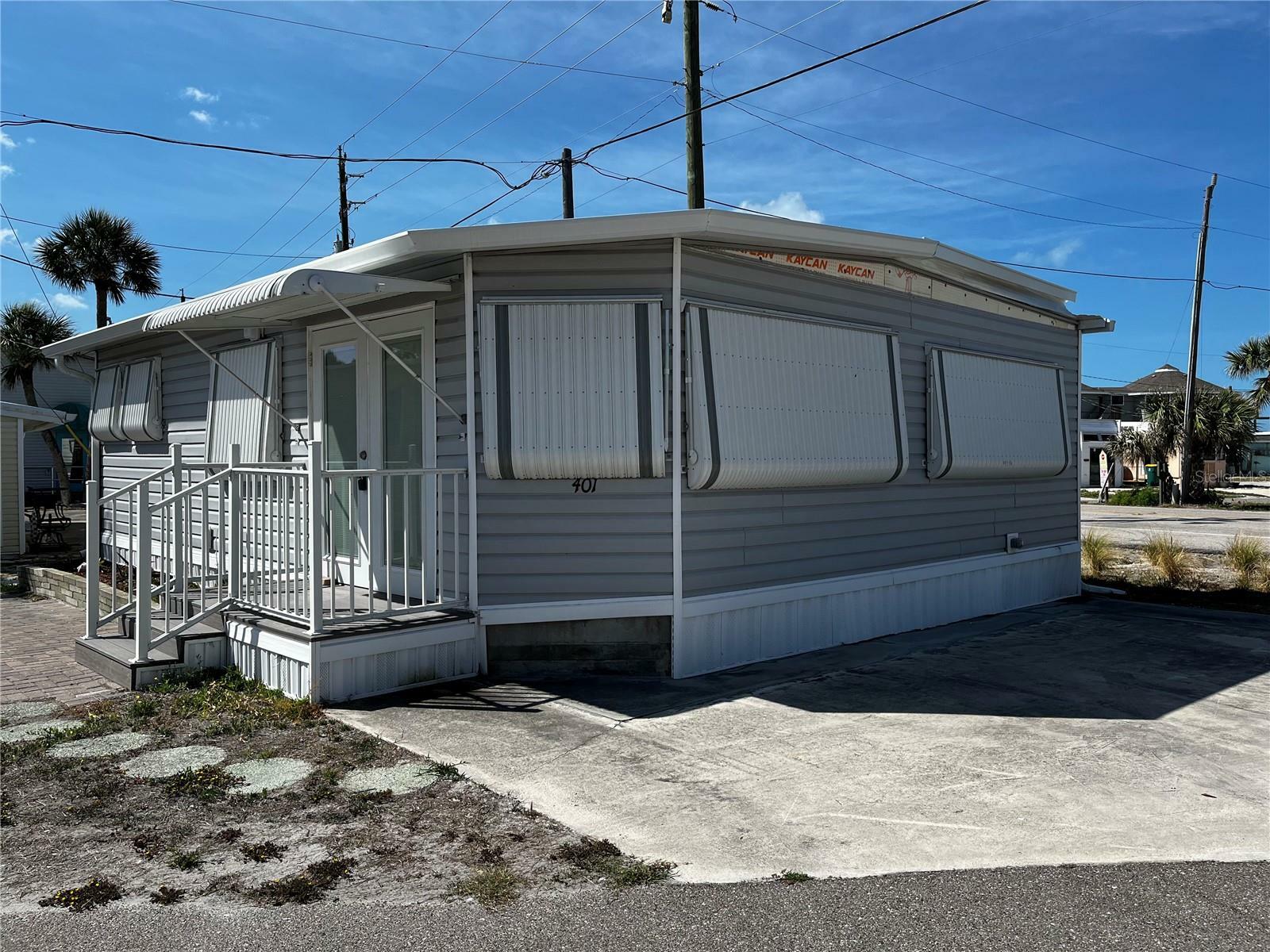 Property Photo: 2295 N Beach Road 401 FL 34223