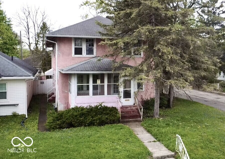 Property Photo: 505 W 40th Street IN 46208