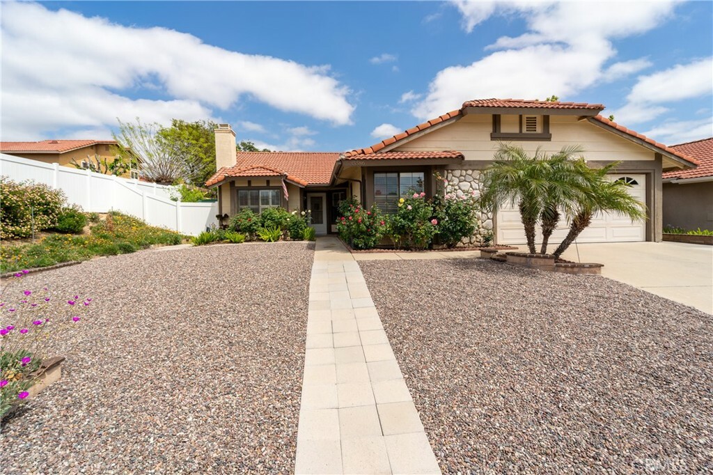 Property Photo: 35586 Wanki Avenue CA 92595
