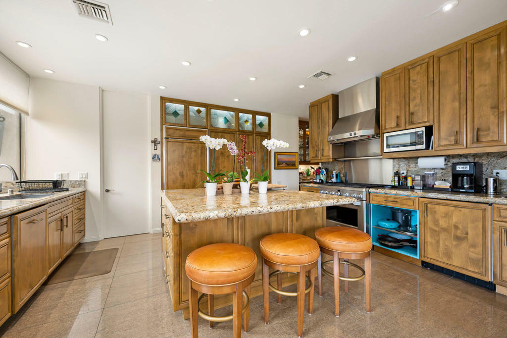 Property Photo: 74752 Casandra Court CA 92210