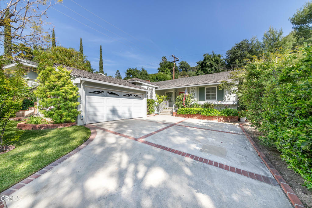 Property Photo: 5140 Crown Avenue CA 91011