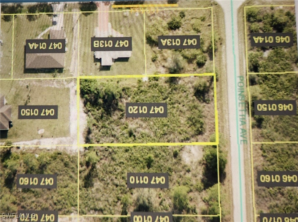 Property Photo: 1102 Poinsettia Avenue FL 33972