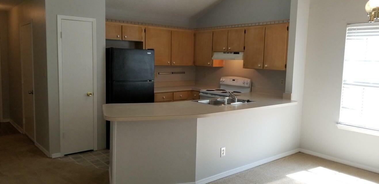 Property Photo: 3026 Yorktown Circle FL 32547