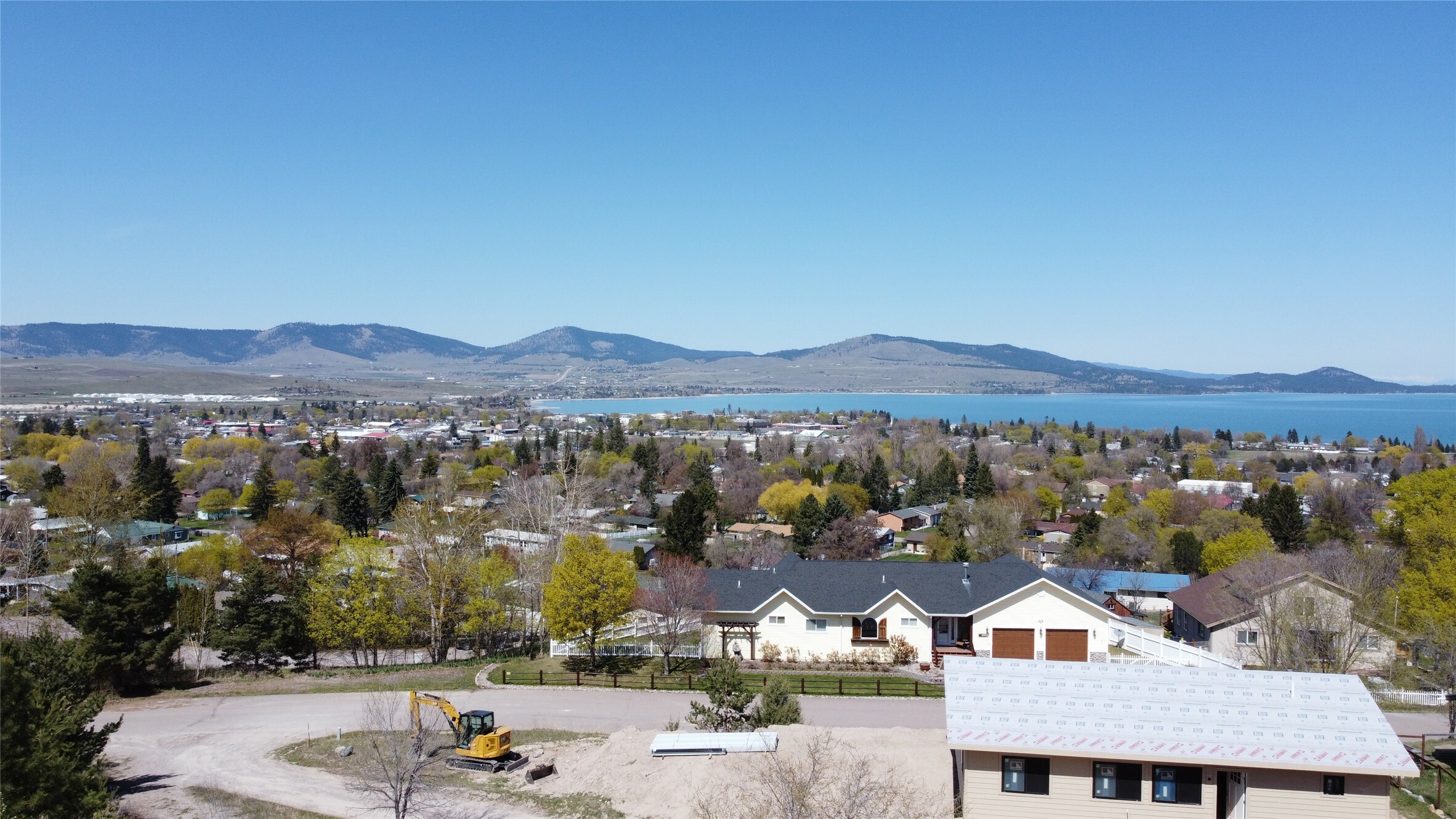 Property Photo: 998 Hillside Court MT 59860