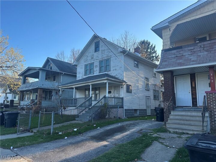 Property Photo: 472 E 110th Street OH 44108