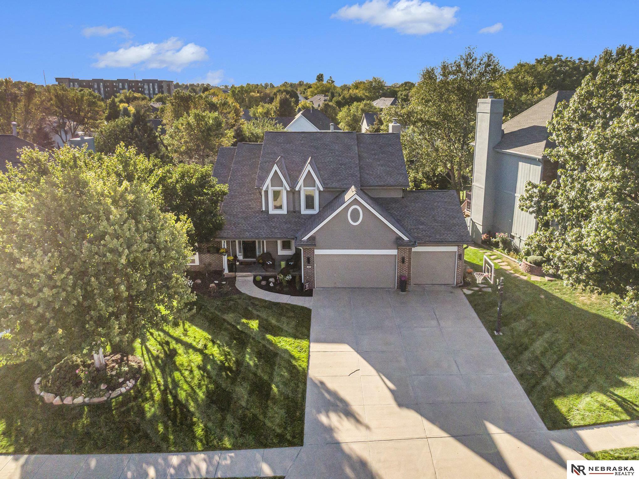 Property Photo: 5062 S 174th Street NE 68135