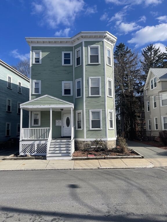 Property Photo:  2 Pinedale Road 3  MA 02131 