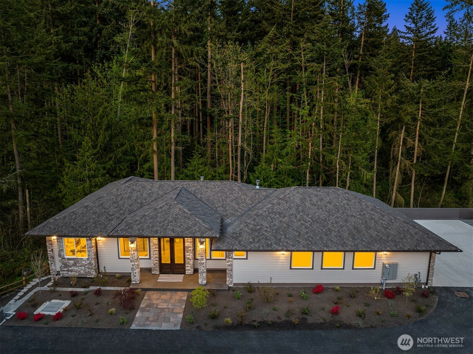 Photo de la propriété: 12009 SE 81st Lane WA 98056