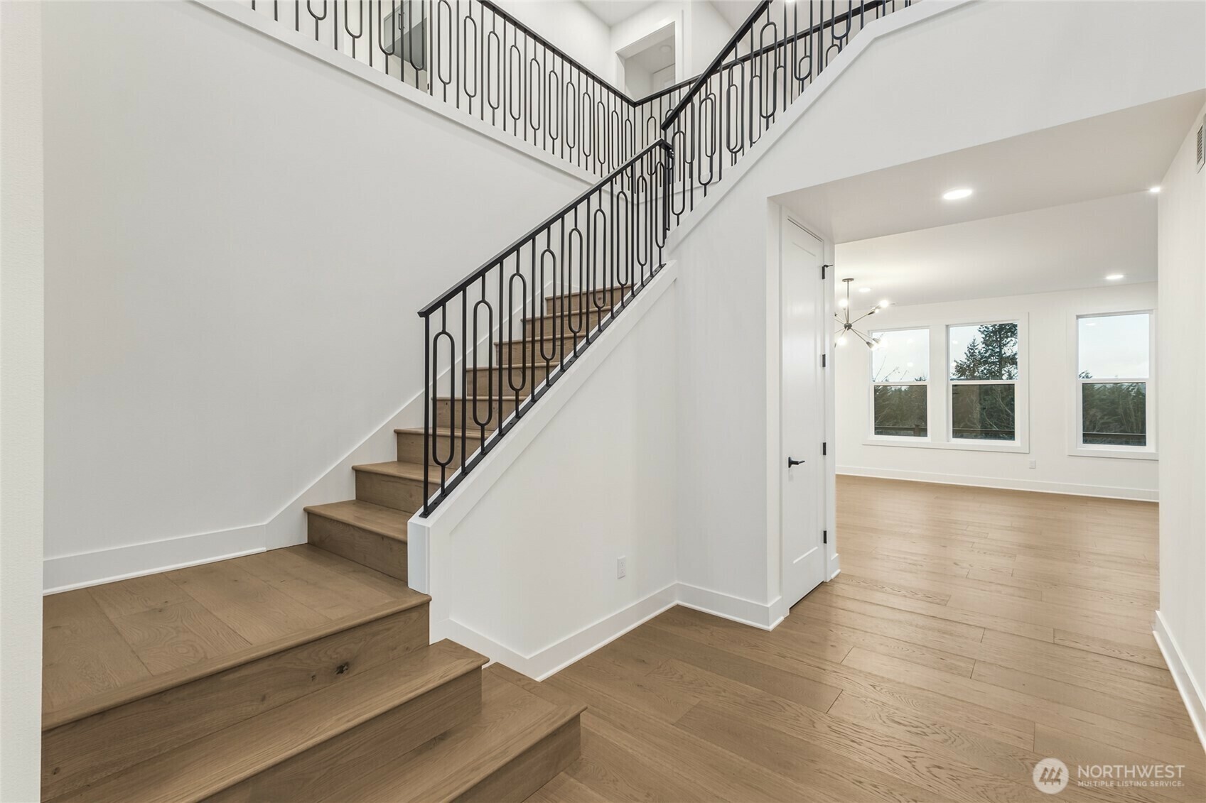 Photo de la propriété: 8413 137th Avenue SE 6 WA 98059