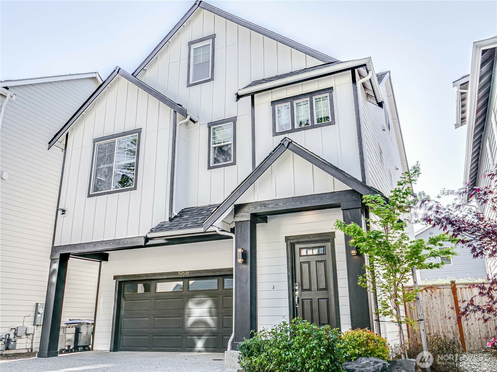 19616  3rd Drive SE  Bothell WA 98012 photo
