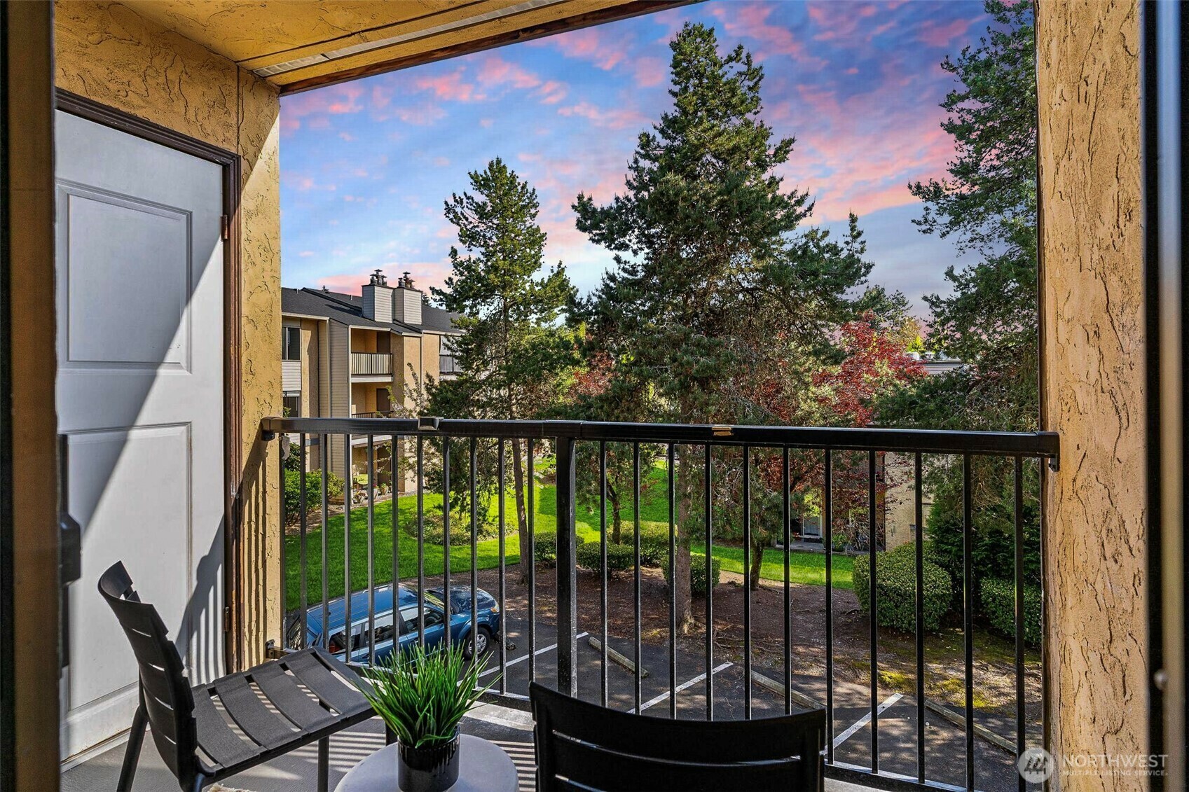 Property Photo: 12611 NE 145th Place 81H WA 98034