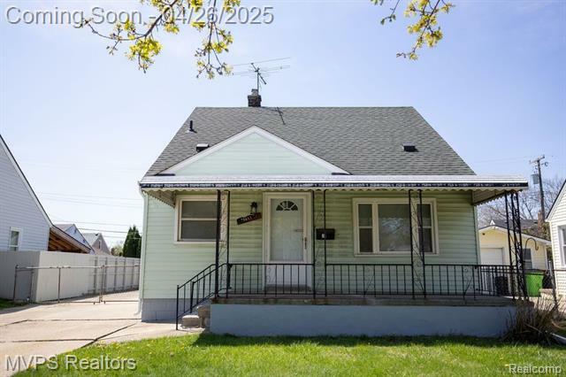Property Photo: 28651 Melvin Street MI 48066