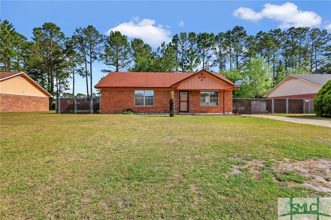 Property Photo: 1467 Enterprise Drive GA 31313