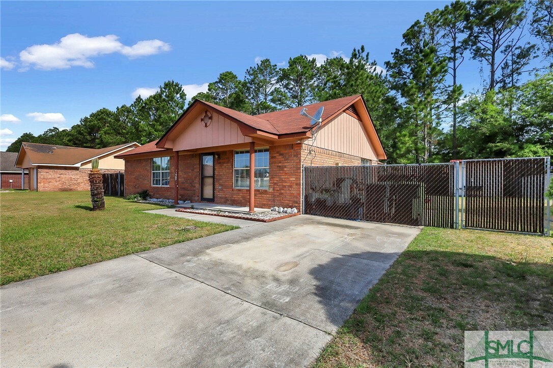Property Photo: 1467 Enterprise Drive GA 31313