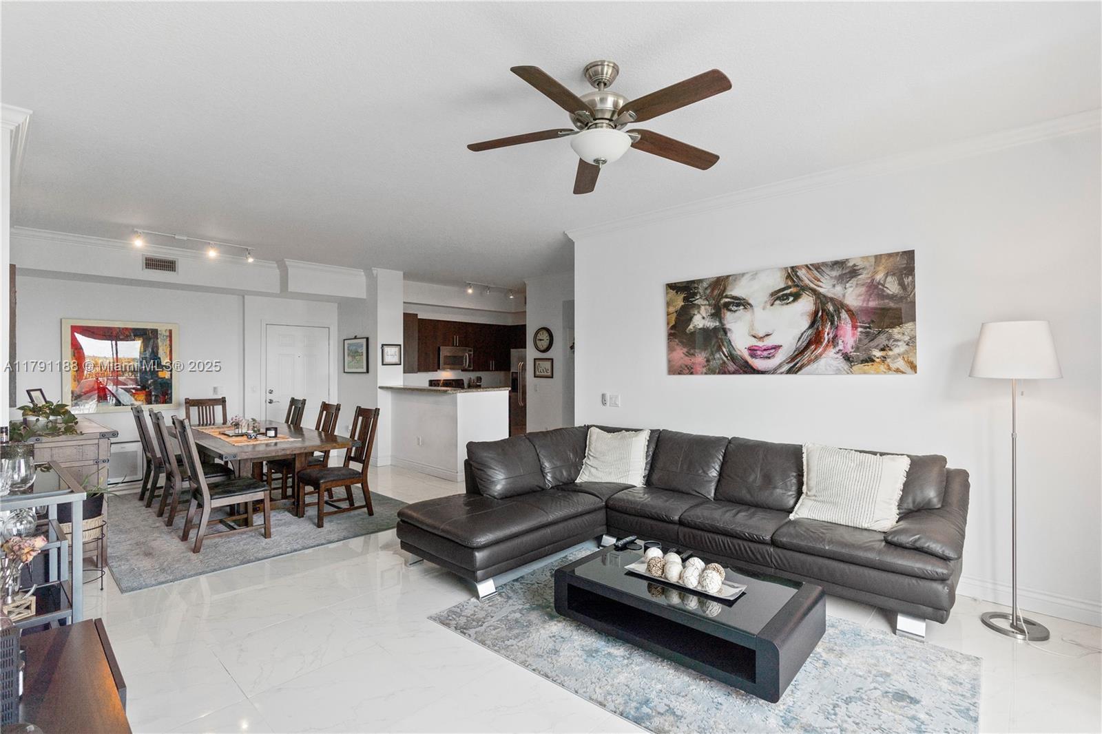 Property Photo: 2401 NE 65th St 603 FL 33308