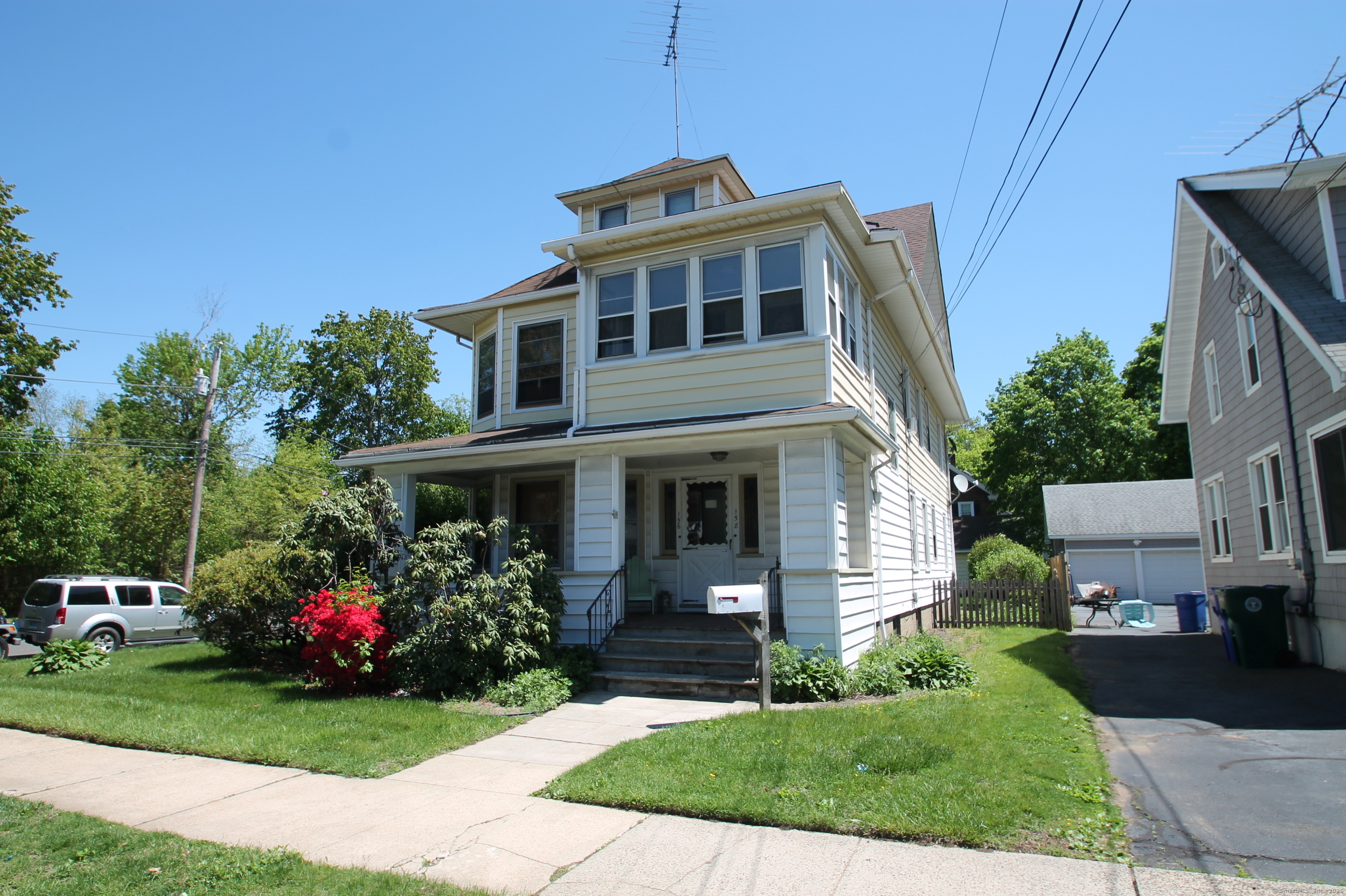 Property Photo: 156 Blakeman Place CT 06615