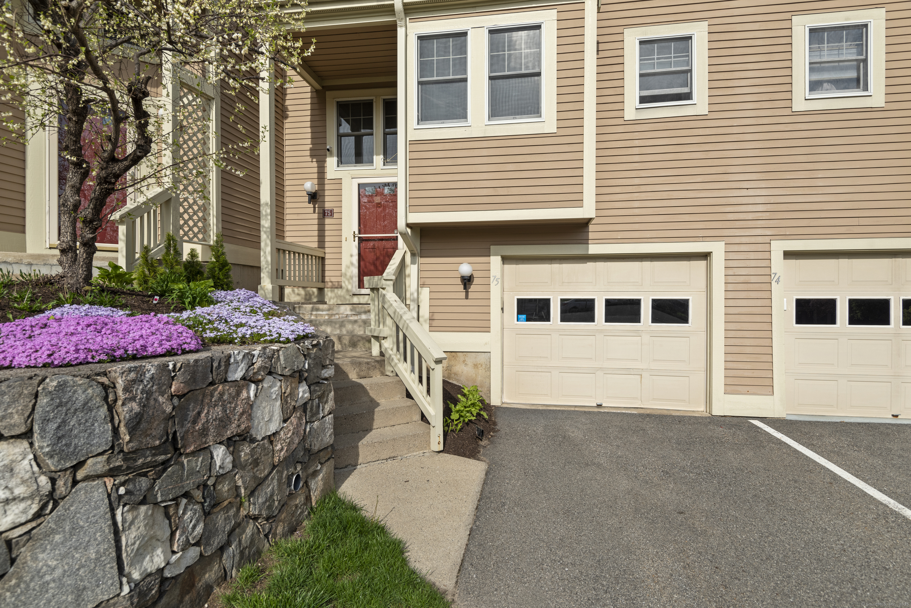 Property Photo: 75 Brittania Road 75 CT 06811