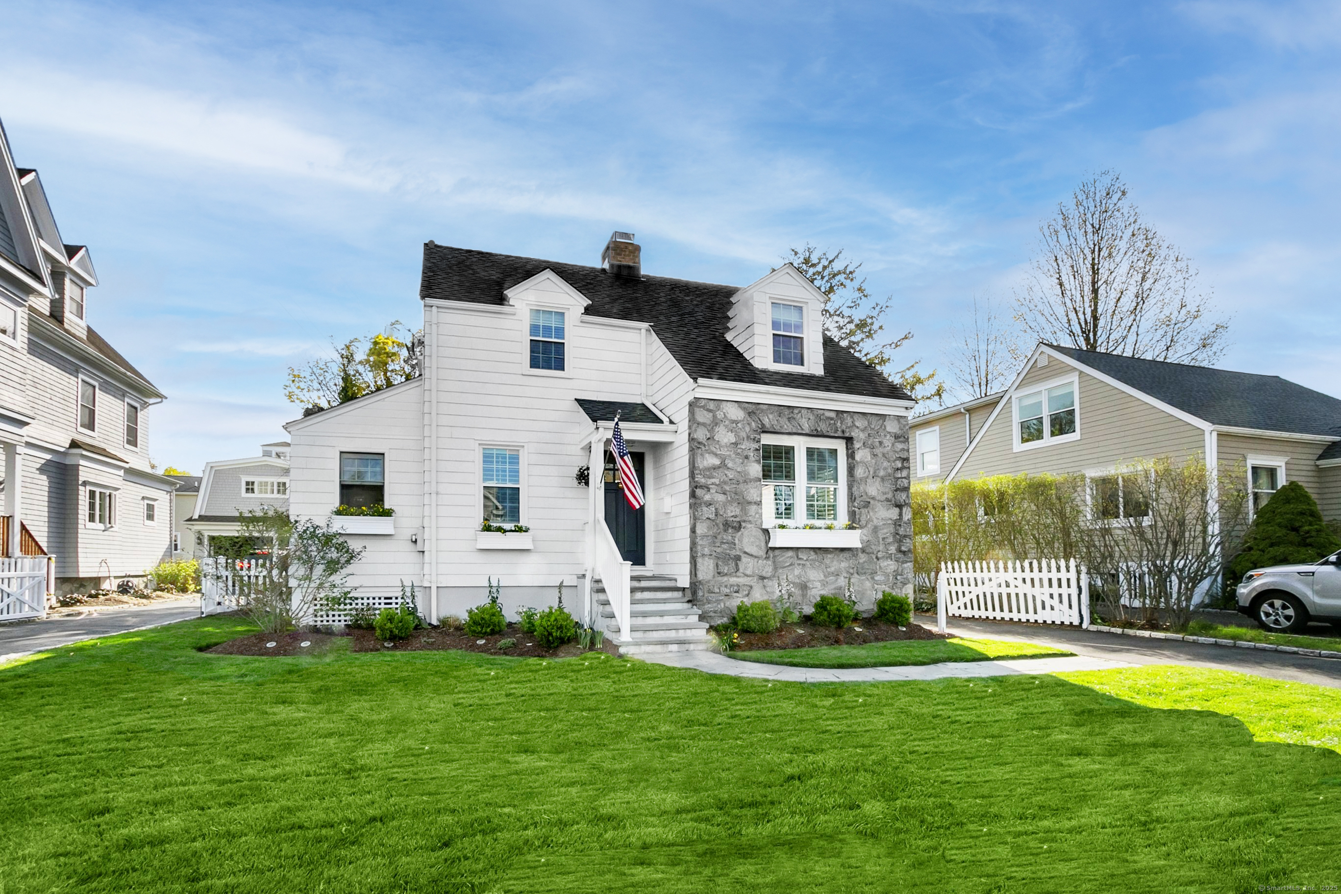 Property Photo: 162 Eastlawn Street CT 06824