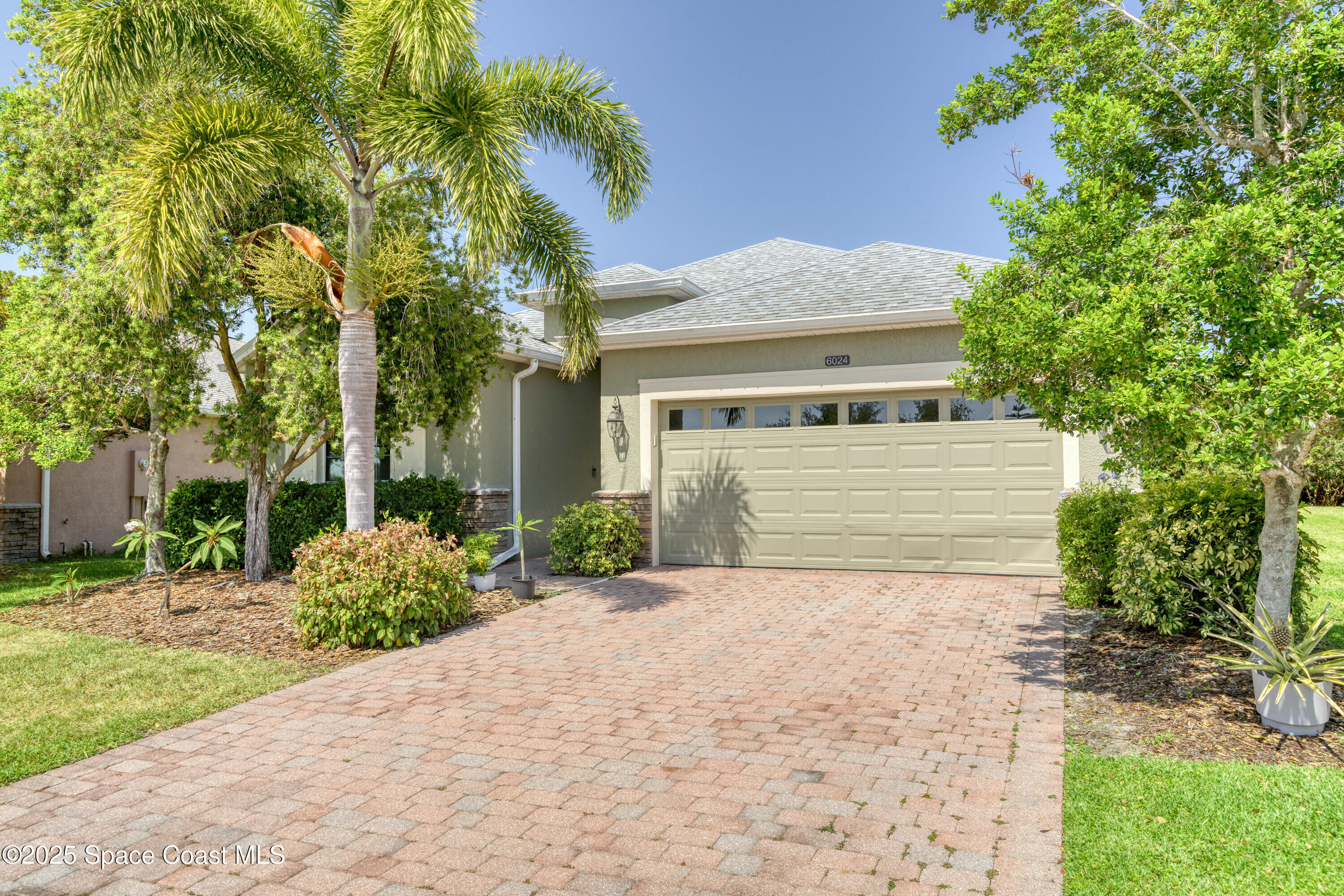 Property Photo:  6024 Trieda Drive  FL 32940 