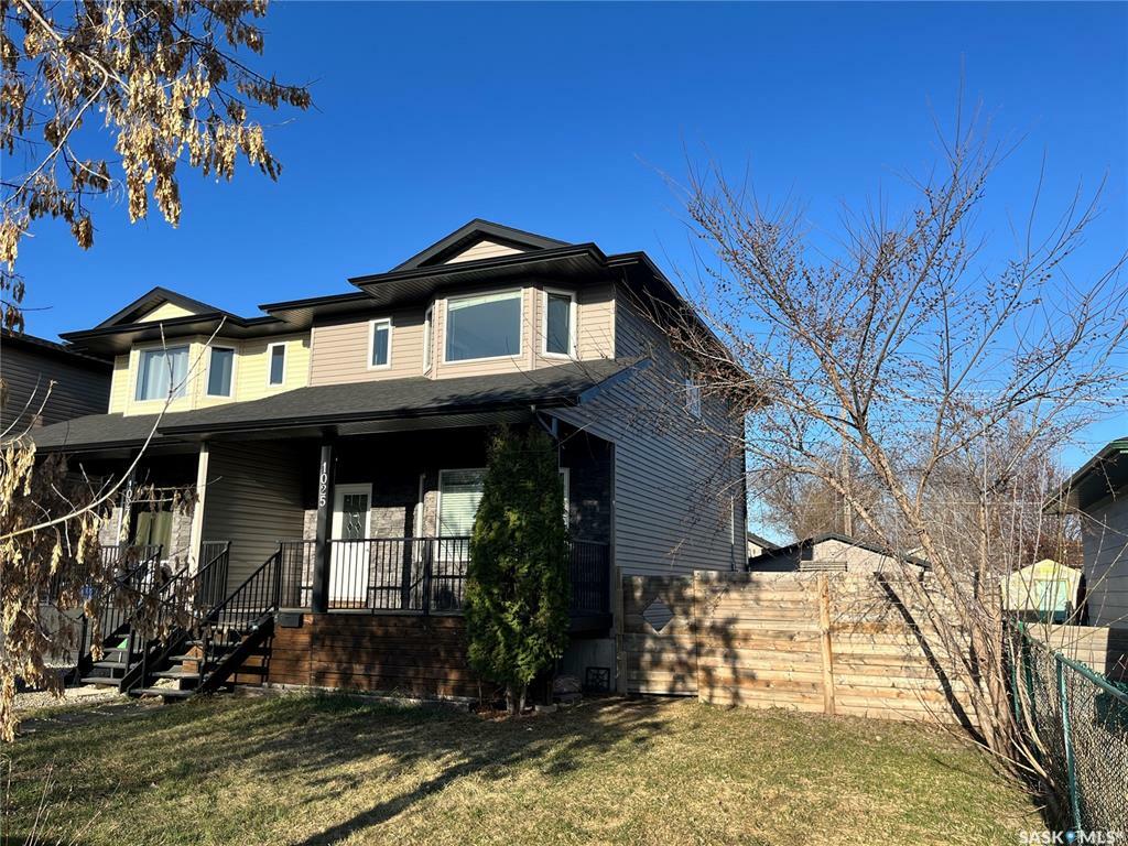 1025 O Avenue S  Saskatoon SK S7M 2T1 photo