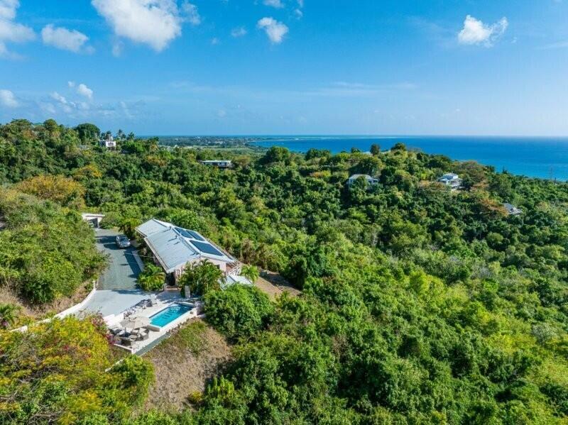 Property Photo: 17 Prospect Hill Na VI 00850