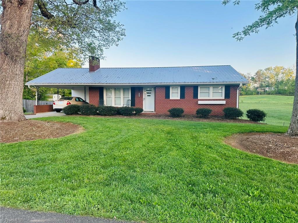 Property Photo: 133 Shallowbrook Trail NC 27030