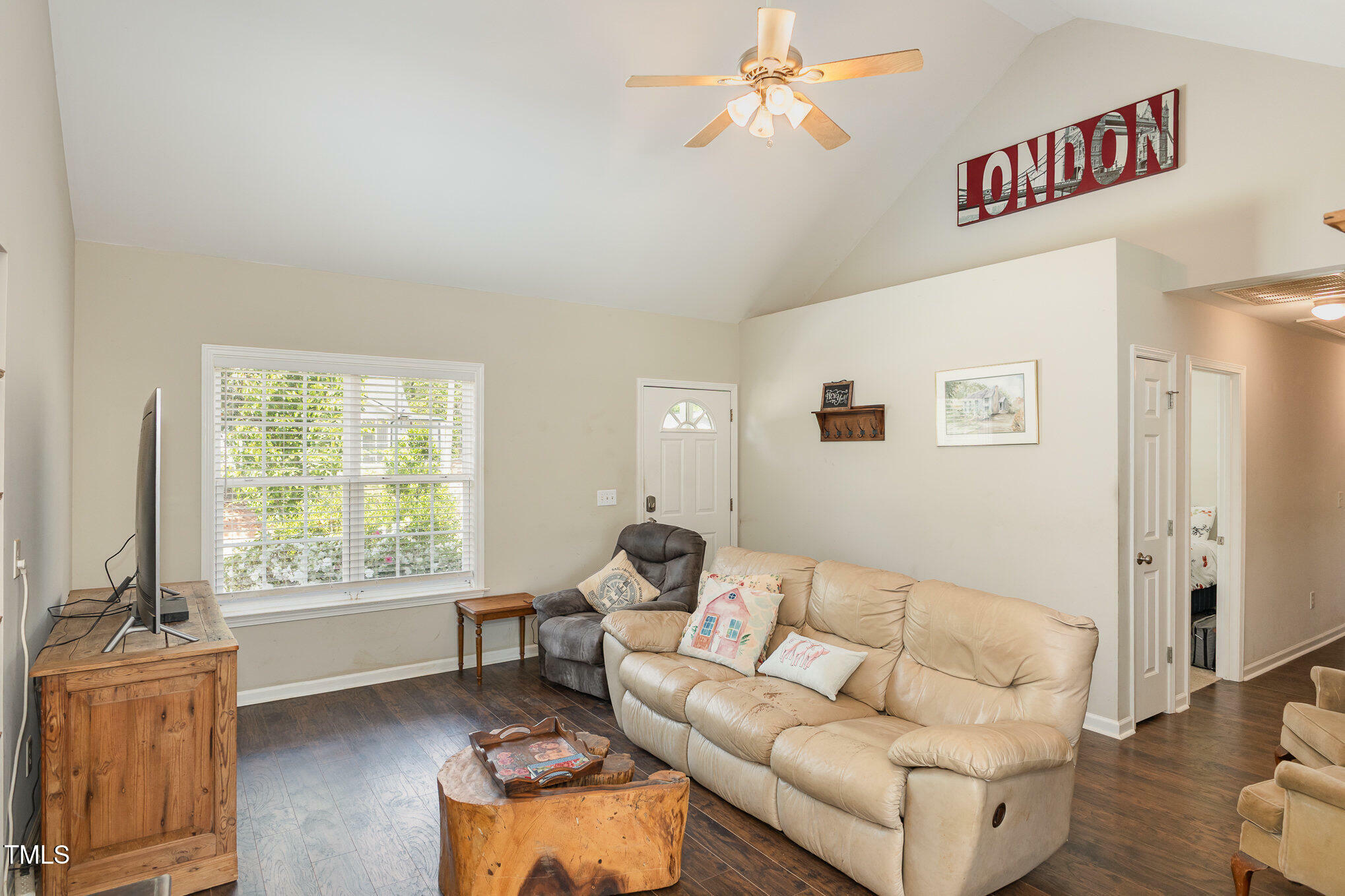 Property Photo: 722 E Pine Avenue NC 27587
