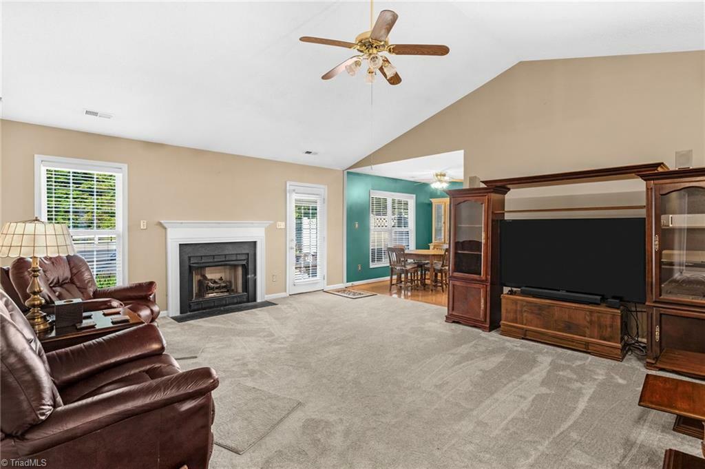 Property Photo: 109 Stapleton Way NC 27265