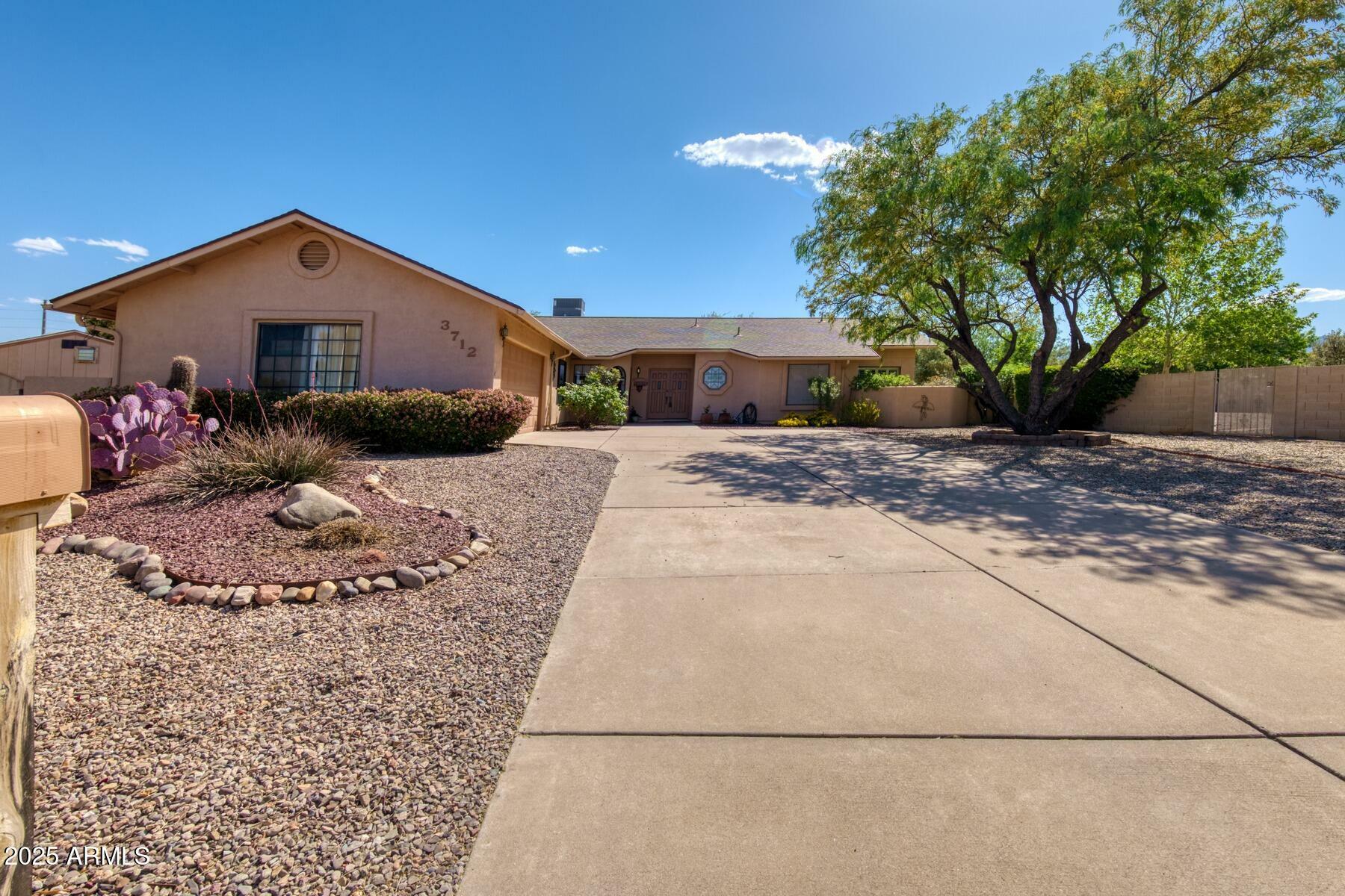 Property Photo: 3712 Elder Court AZ 85650