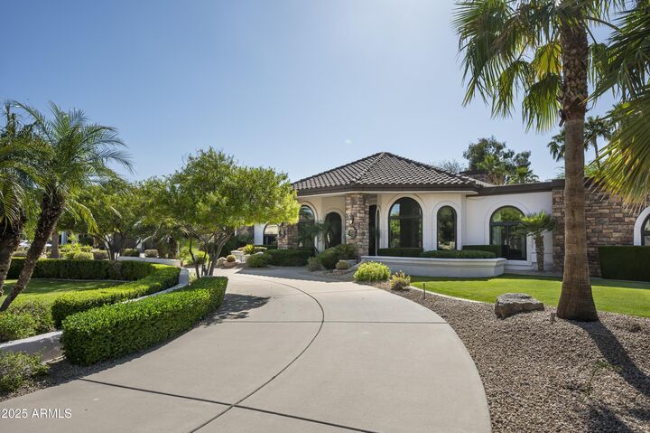 Property Photo:  12820 N 83rd Place  AZ 85260 