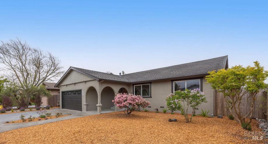 Property Photo: 408 Garfield Drive CA 94954