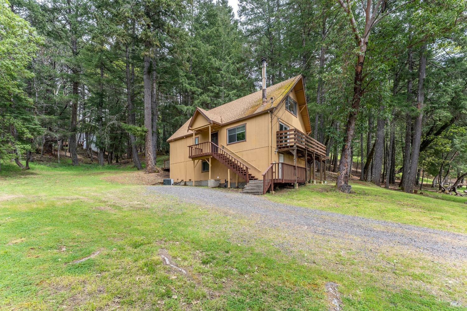 Property Photo: 1497 Archer Place CA 95490