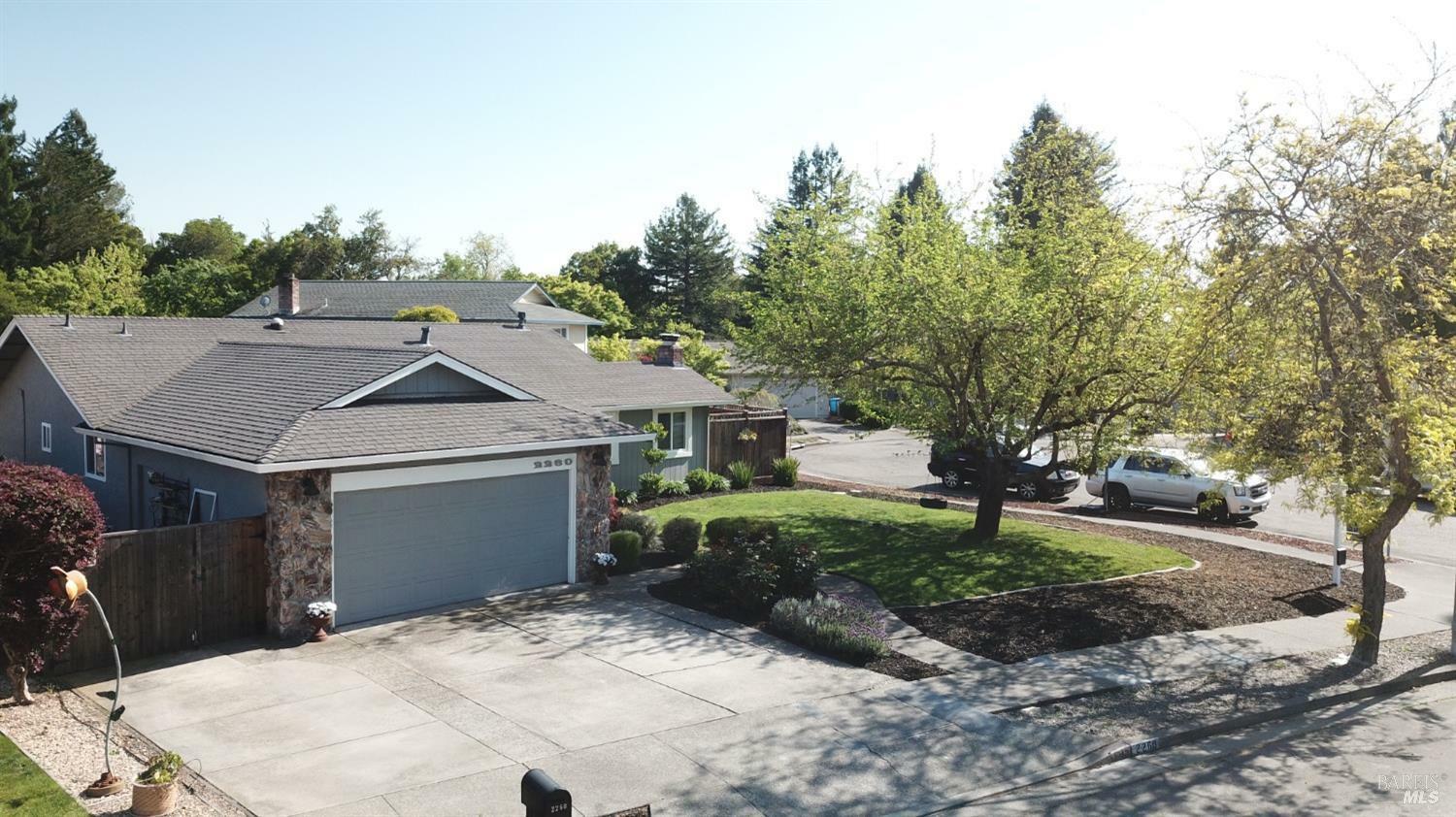 Property Photo: 2260 Nightingale Drive CA 95403