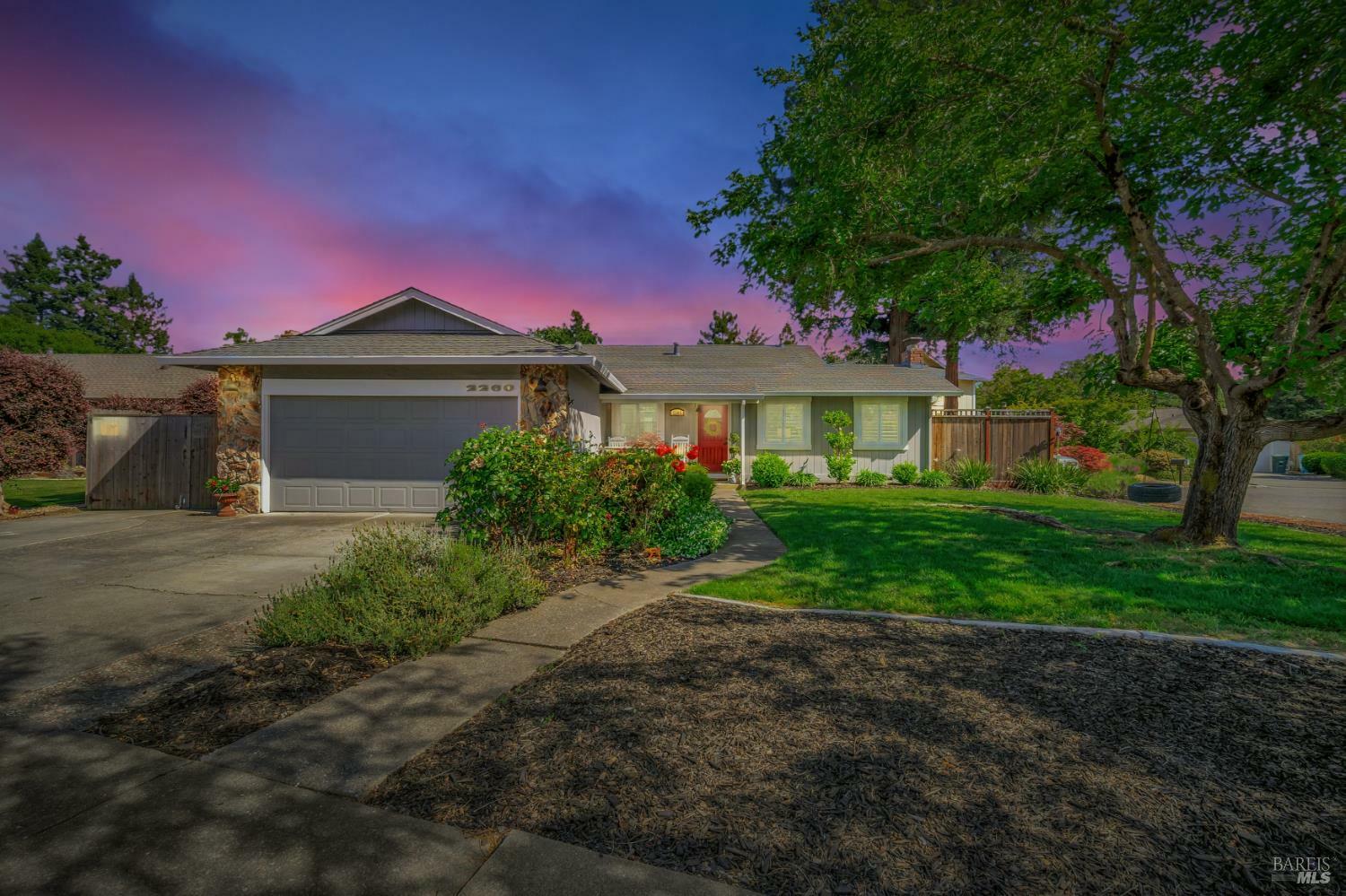 Property Photo: 2260 Nightingale Drive CA 95403