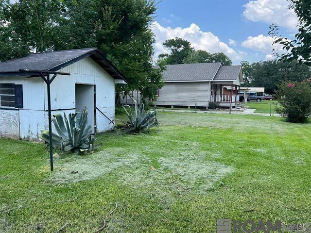 Property Photo: 304 W Bordelon St LA 70737