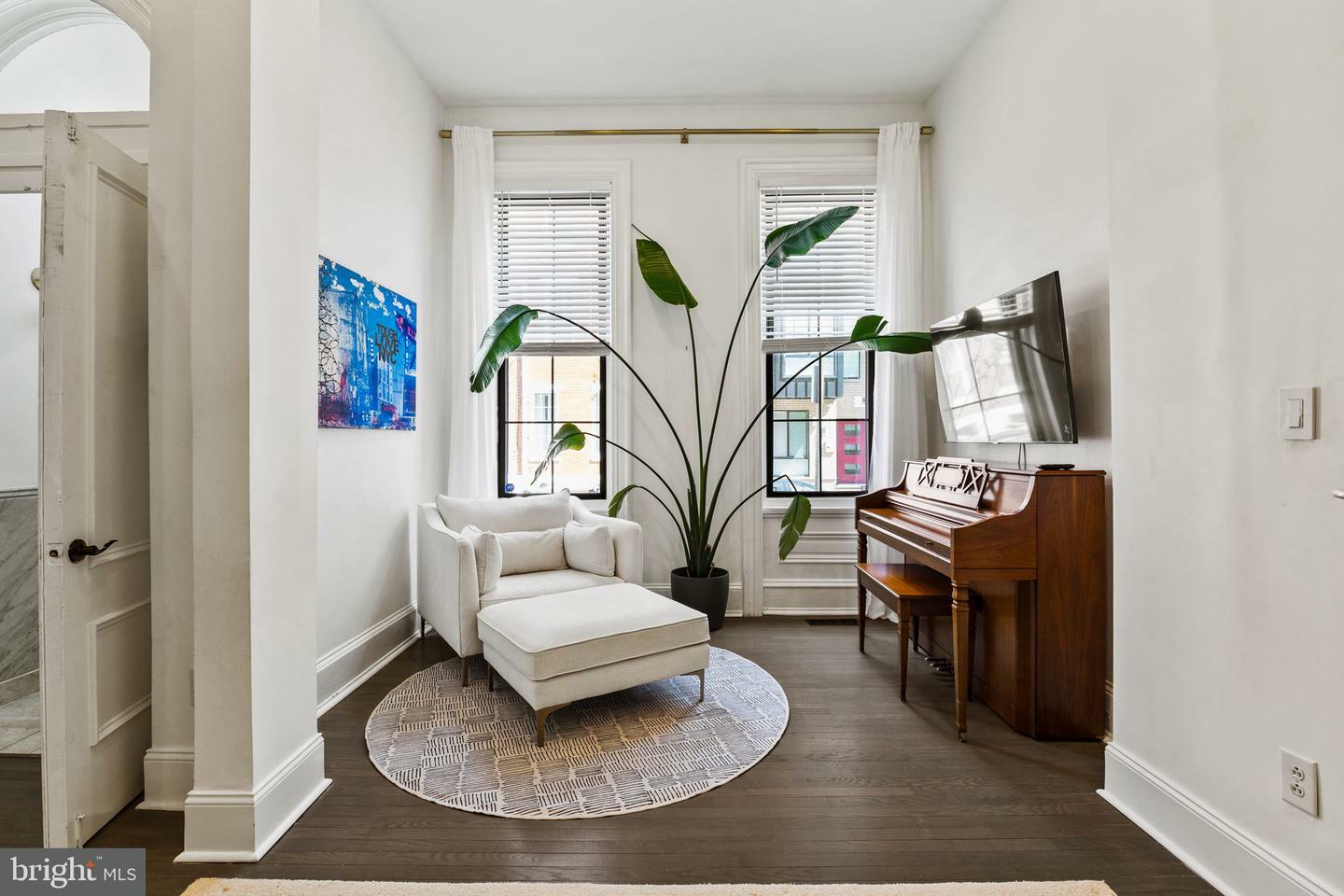 Property Photo: 1628 Brown Street PA 19130