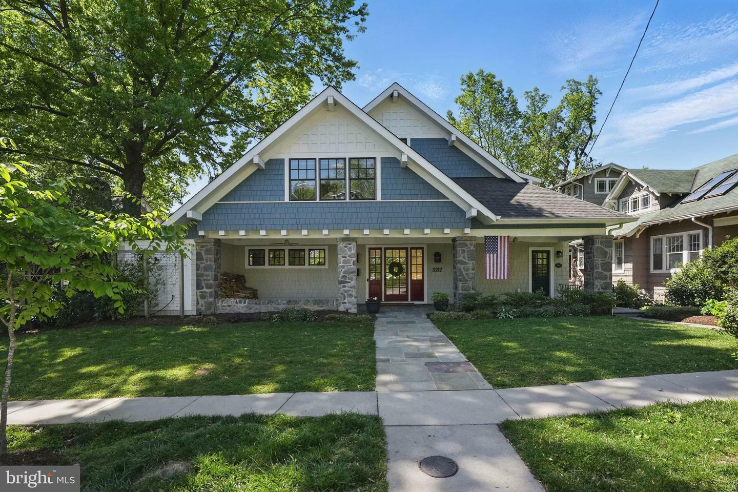 Property Photo: 3212 Oliver Street NW DC 20015
