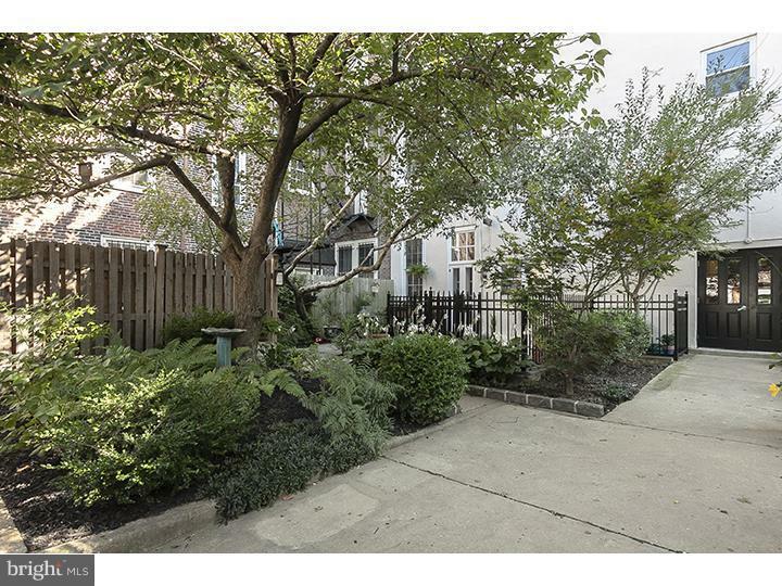 1023 Clinton Street 204  Philadelphia PA 19107 photo