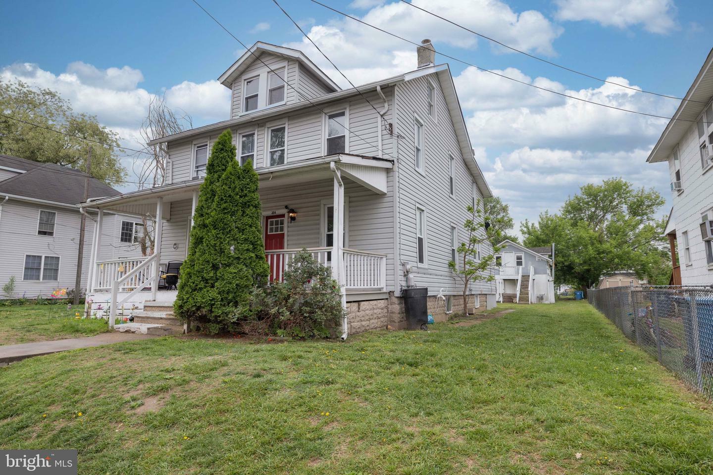 Property Photo: 324 W Main Street MD 21921