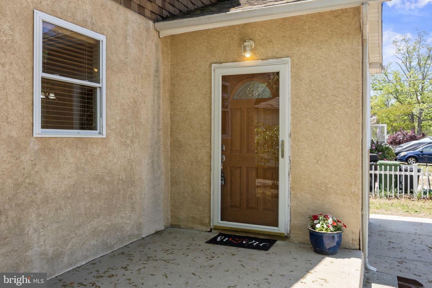 Property Photo: 106 E 13th Avenue NJ 08021
