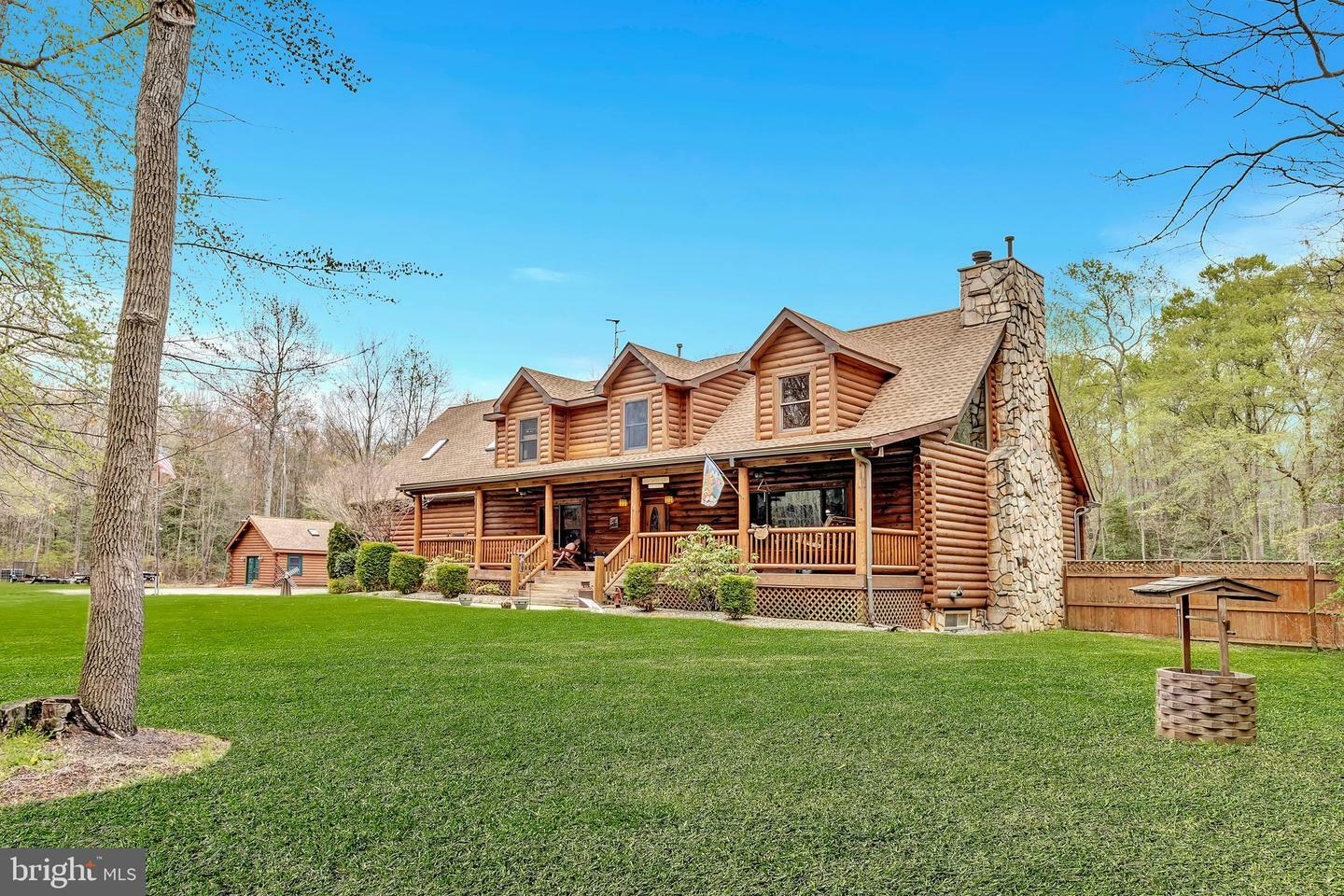 Property Photo:  853 Monmouth Road  NJ 08514 