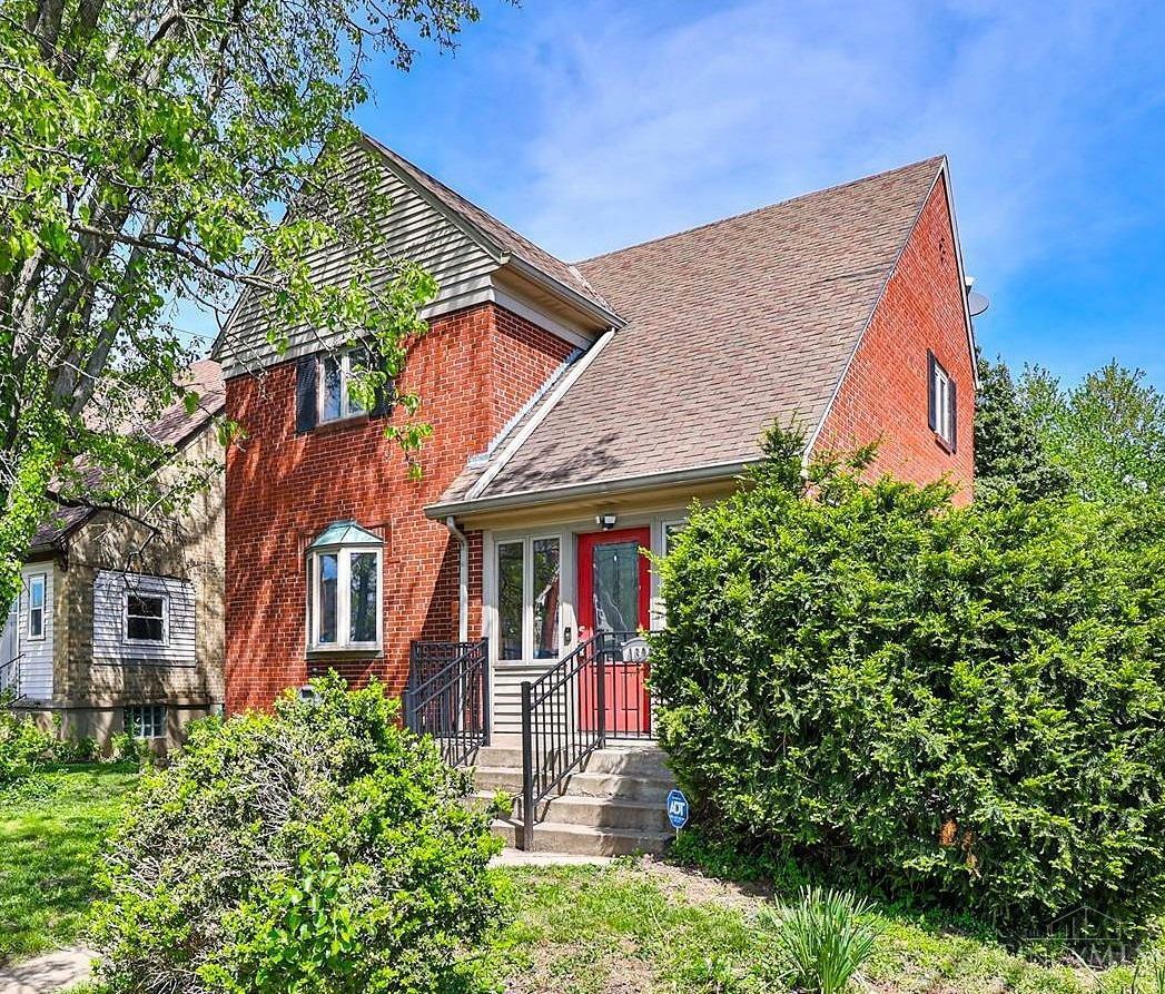 Property Photo: 1800 Waltham Avenue OH 45239
